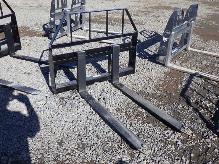 kivel-skid-steer-fork-attachment-48"-image-4