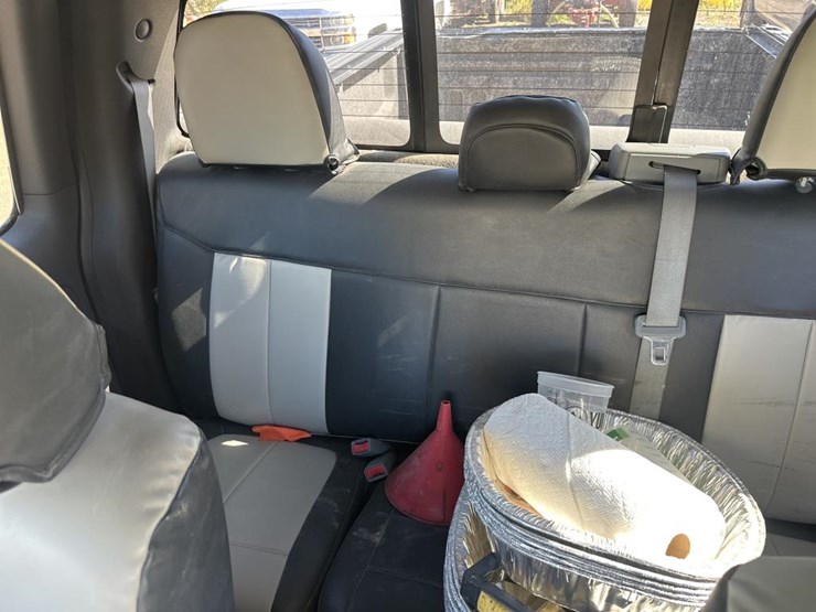 2013-ford-f150-xlt-image-36