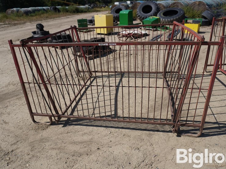 sydel-style-sheep-hay-feeder-image-2