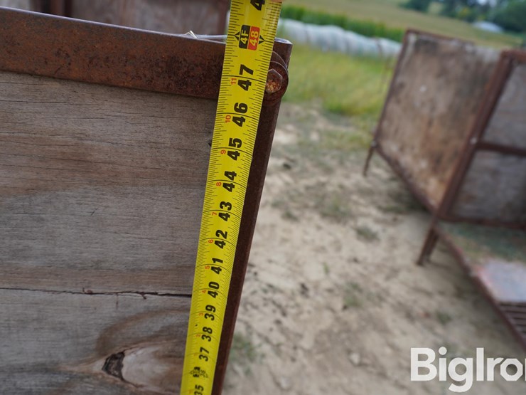 raised-calf-crates-image-10