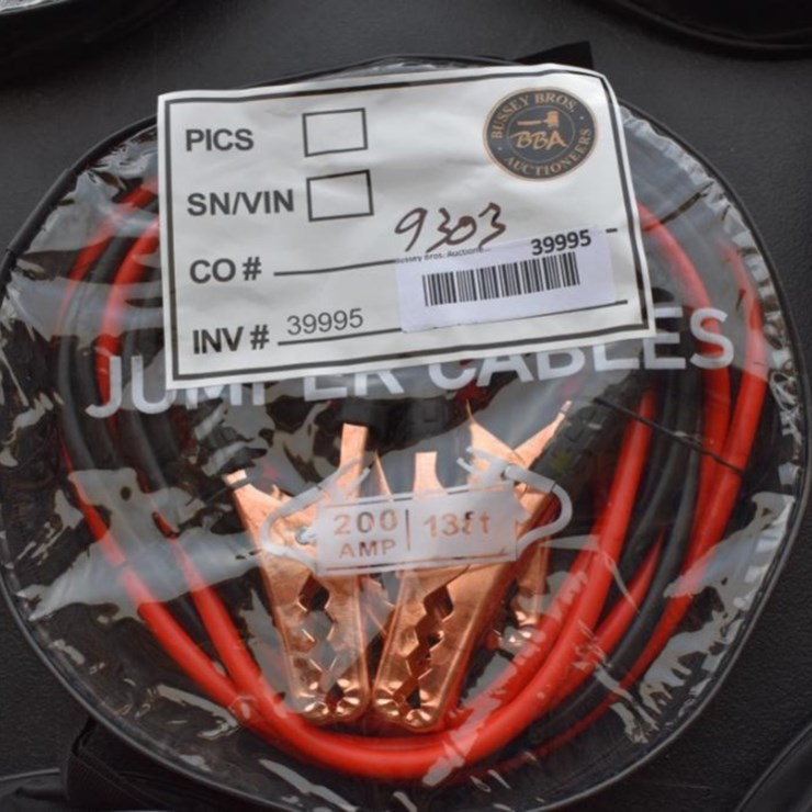 Future 200 AMP 13 ft Jumper Cables with Storage Case