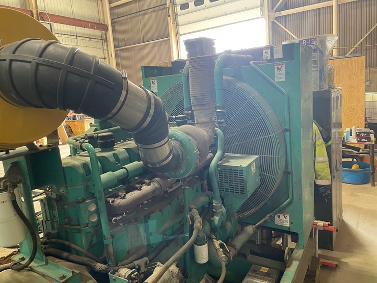 #8615-•-1999-cummins-dfeh-generator-(aps)-image-25