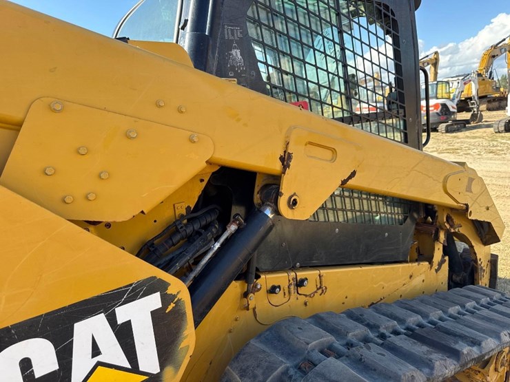 2019-caterpillar-299d2-image-19