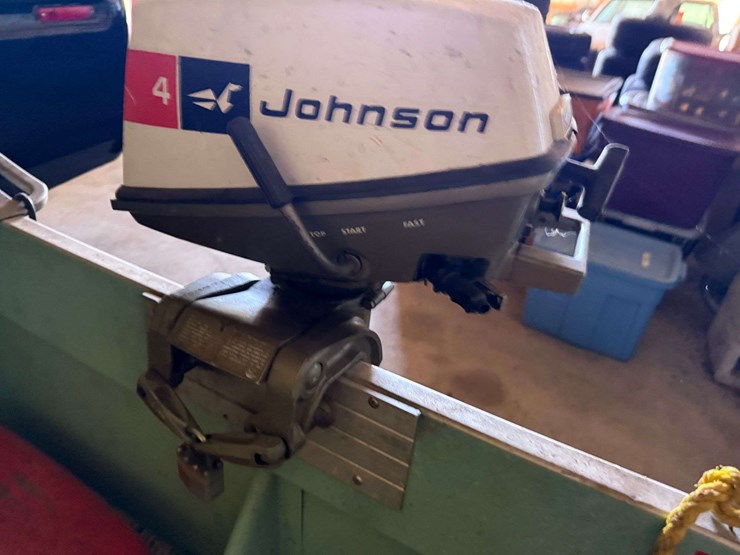 1972-lund-12'-boat,-aluminum,-johnson-4hp-motor-image-9