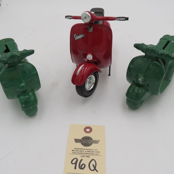 Vespa Scooter Group