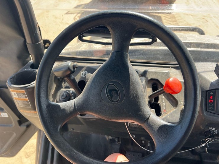 2017-kubota-rtv-x1120d-image-22
