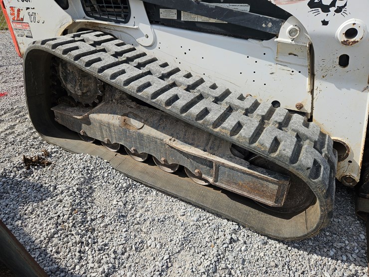 2018-bobcat-t770-image-15