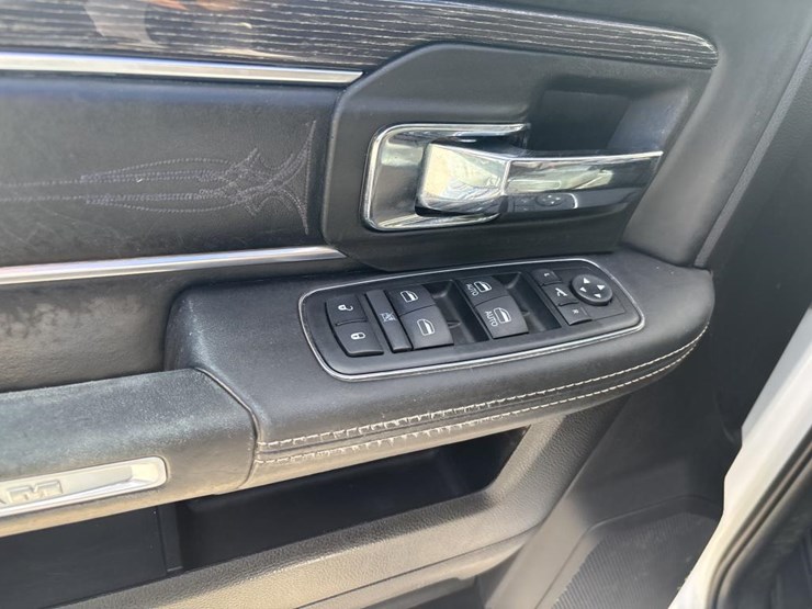 2018-dodge-ram-2500-image-44