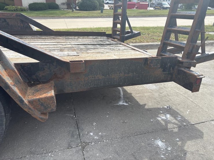 #5075-•-2004-b-&-b-18'-utility-trailer-image-13