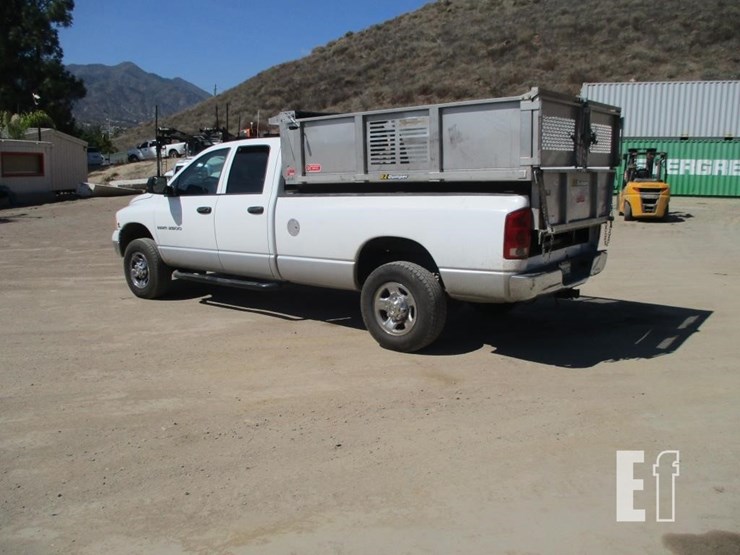 2004-dodge-ram-2500-image-4