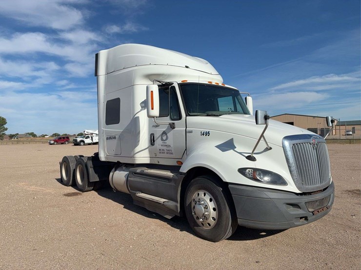2017-international-prostar-image-2