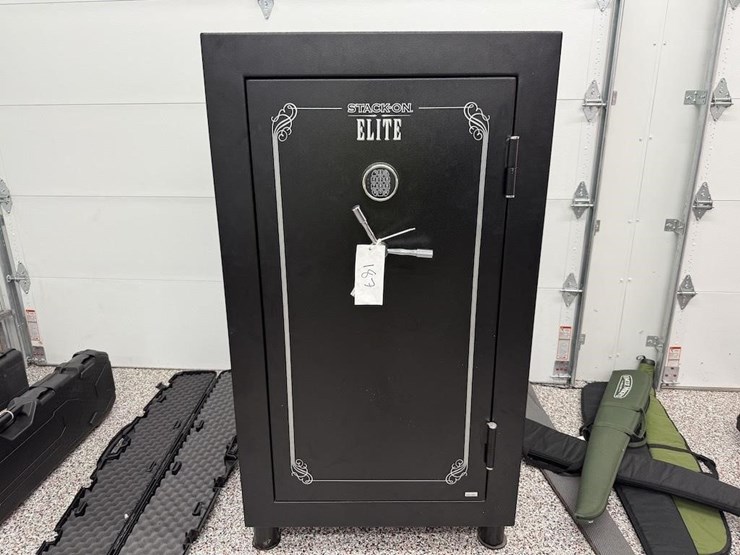 stackon-elite-gun-safe-image-1