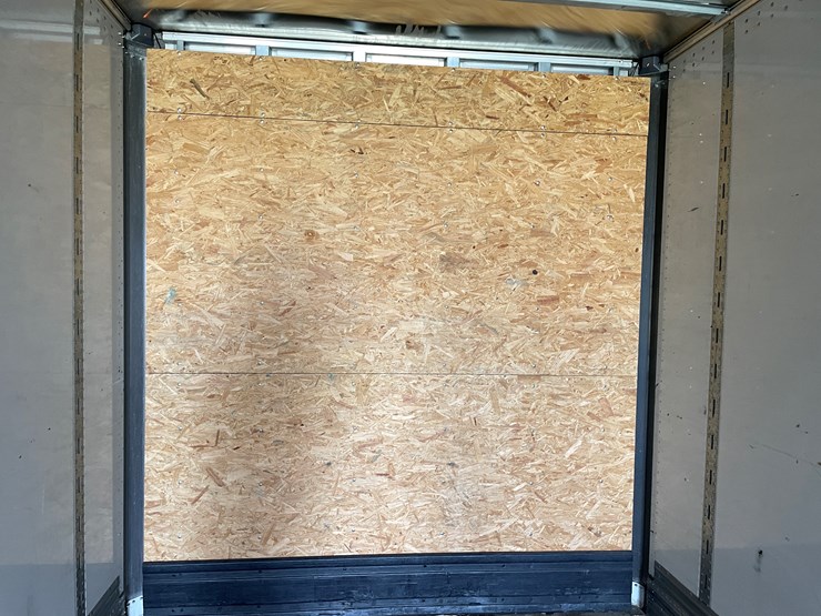 2019-stoughton-trailer-image-69