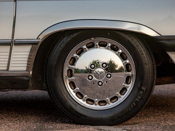 #2279-•-1988-mercedes-benz-500-class-560-sl-roadster-image-29