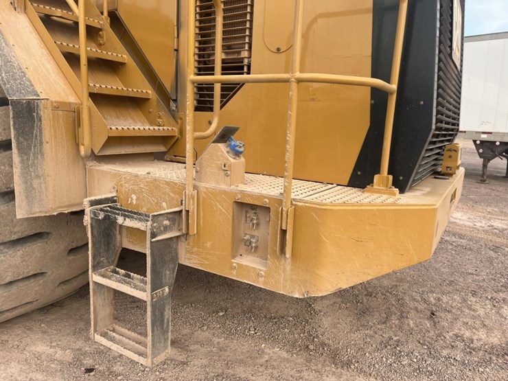 caterpillar-988k-image-46