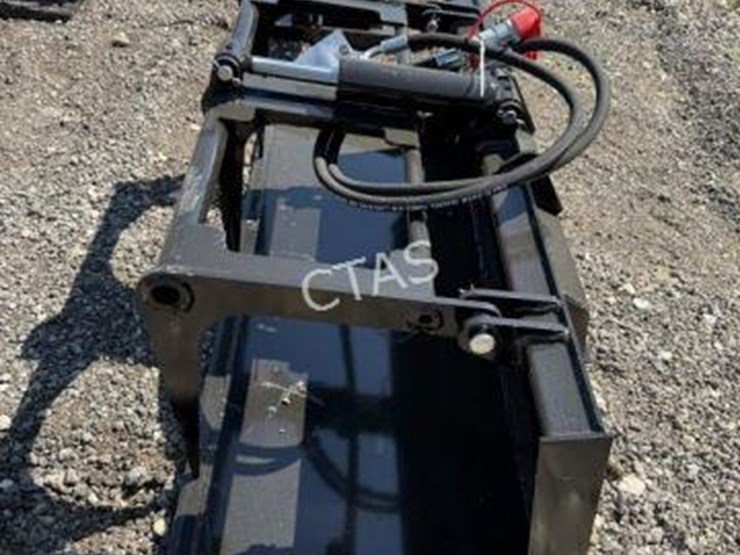 #137-•-mini-skid-steer-plate-grapple---44"-image-2