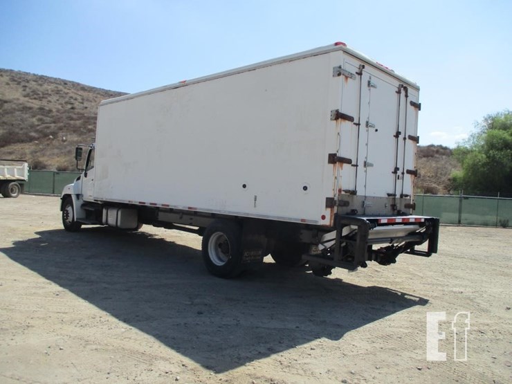hino-338-image-3