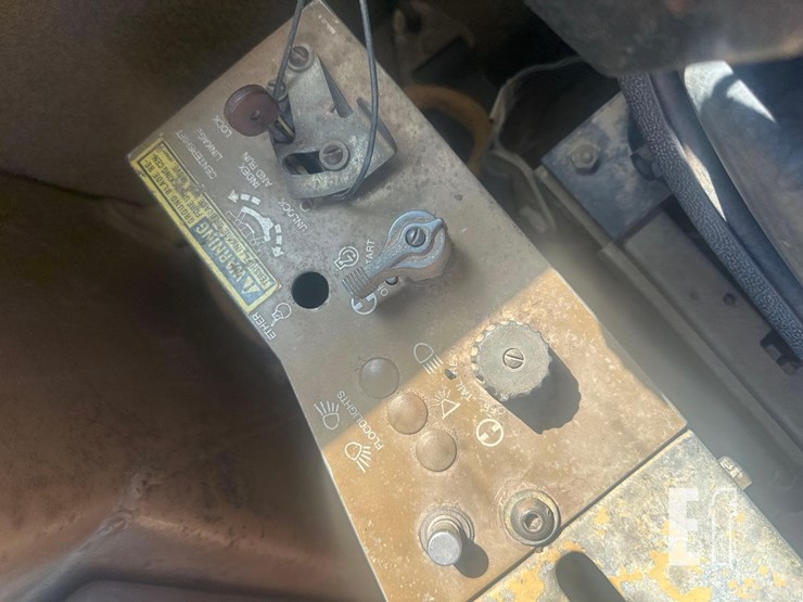 1986-caterpillar-12g-image-31