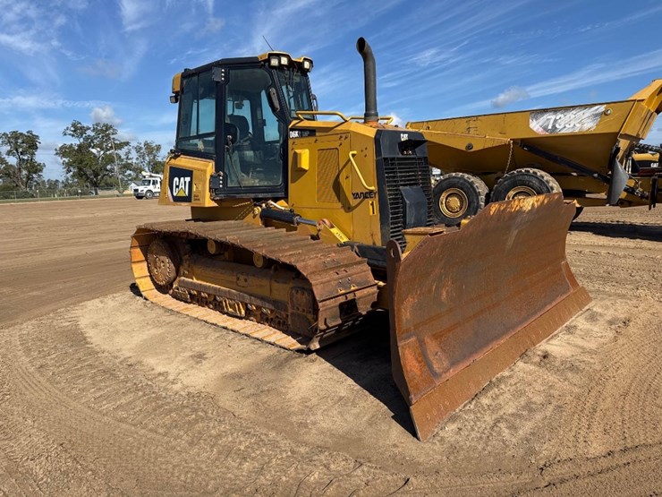 2007-caterpillar-d6k-lgp-image-8
