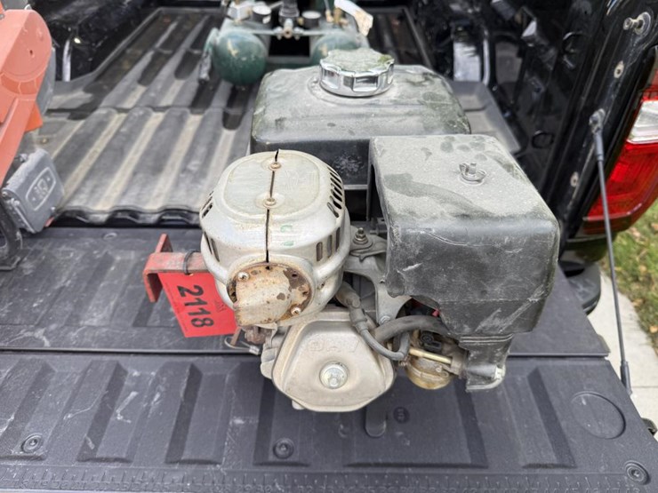 #2118-•-honda-gx270-small-engine-image-5