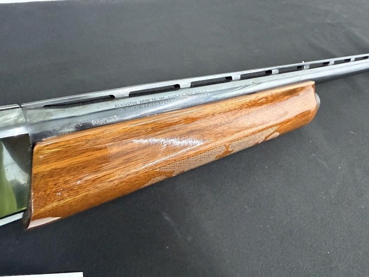 remington-1100-12-gauge-shotgun-image-3