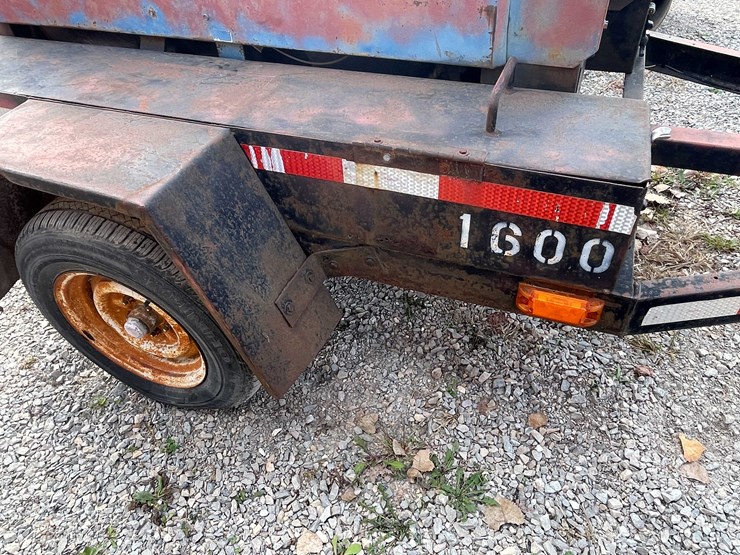 #8619-•-miller-big-40-welder-(aps)-image-17