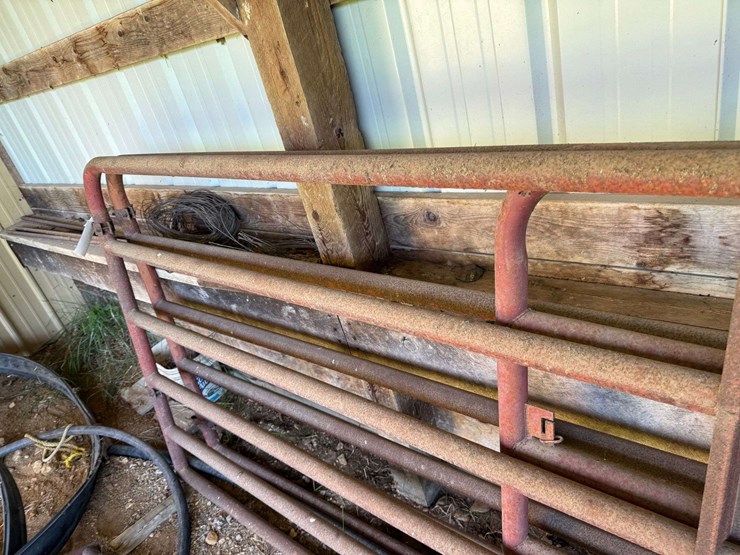 12’-gate-image-4