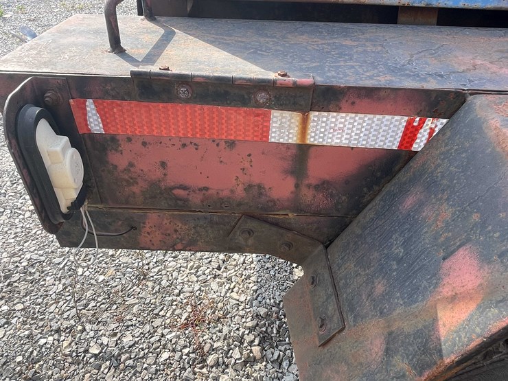 #8619-•-miller-big-40-welder-(aps)-image-44