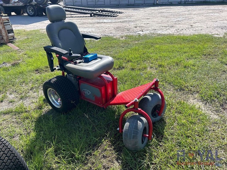 electric-mobility-scooter-image-2