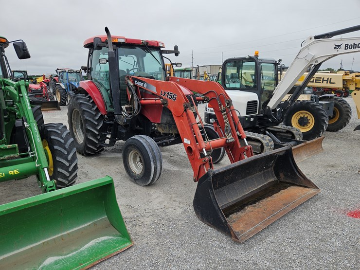 case-ih-mxu100-image-1