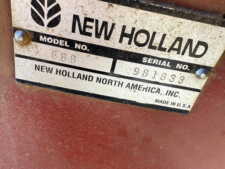new-holland-688-image-7