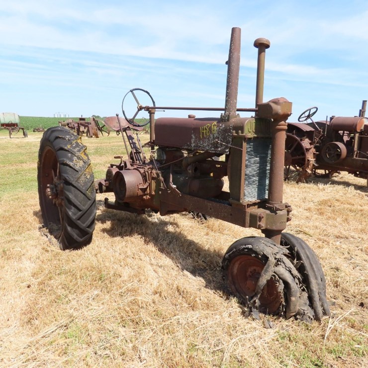 JOHN DEERE A