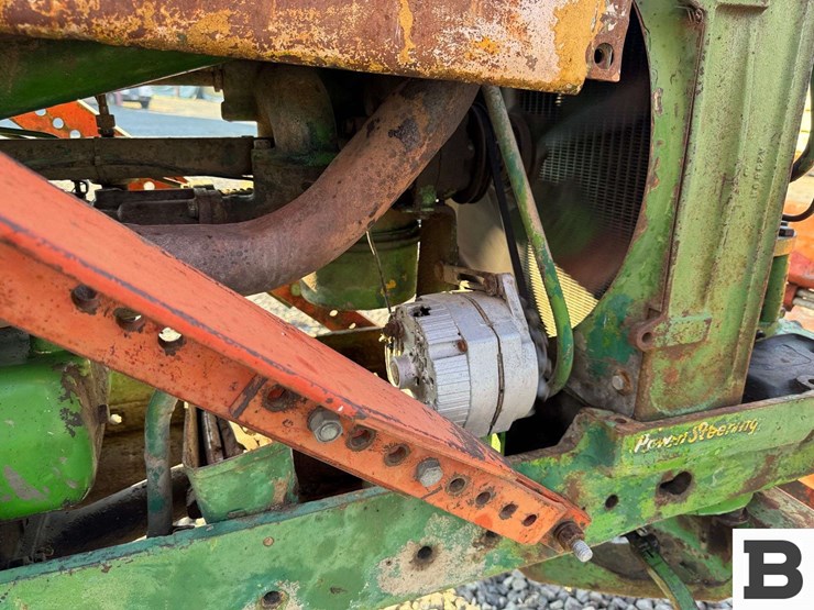 john-deere-630-image-39