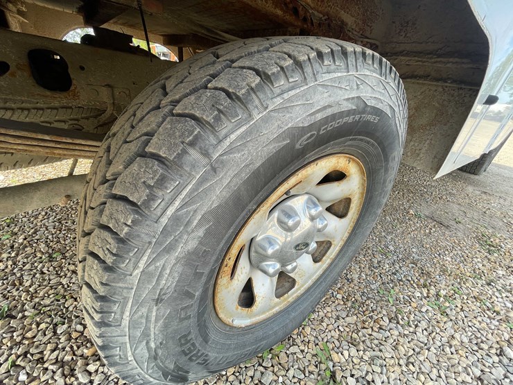 ford-f250-xl-image-38