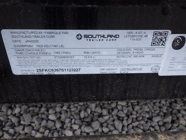 2025-southland-lbat8-23'-t/a-tilt-deck-trailer-image-16