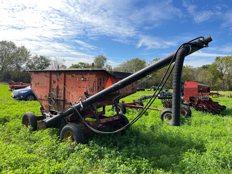 #4457-•-gravity-cart-with-3'-auger-image-11