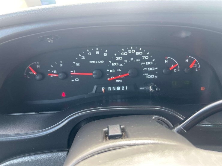 2008-ford-e150-image-11