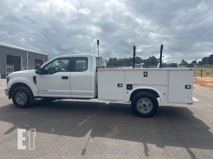 2019-ford-f350-sd-xl-image-4