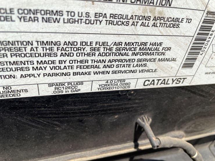 2000-jeep-wrangler-sport-image-81