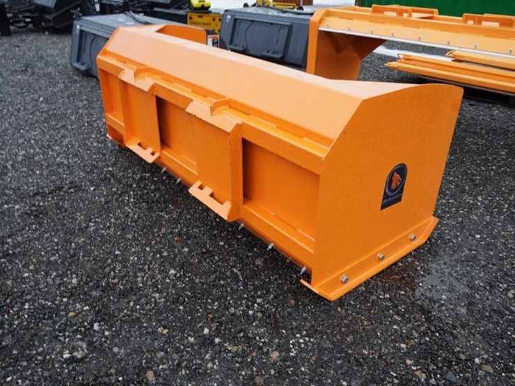 #2524-•-new-wolverine-skid-steer-snow-pusher-image-6