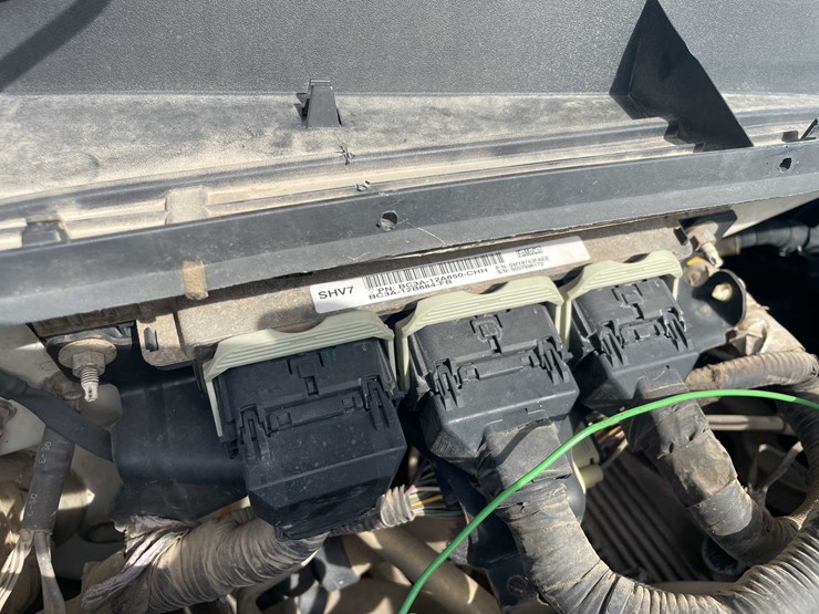 2011-ford-f250-xl-image-204