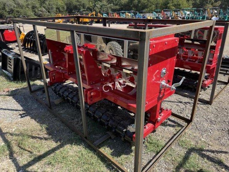 #156-•-industry-skid-steer-seeder-image-2