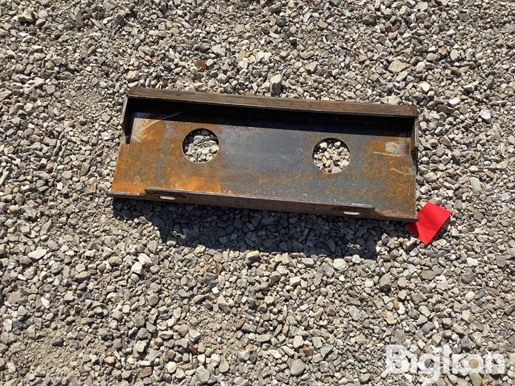 mini-skid-steer-blank-attachment-image-8