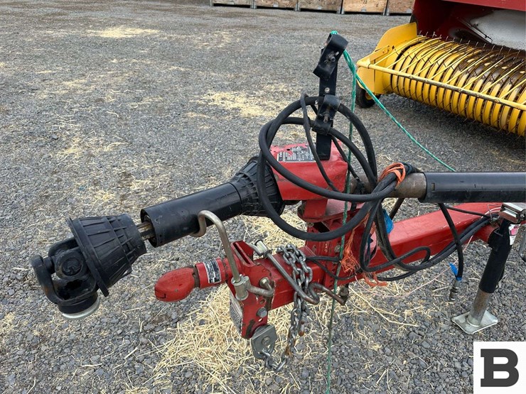2008-new-holland-580-image-36