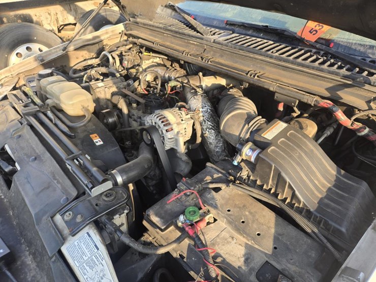 2003-ford-f550-image-33
