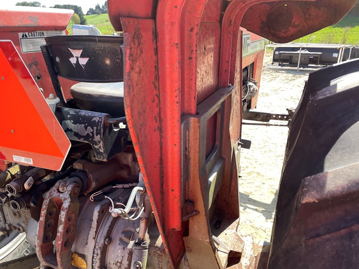#1890-•-massy-ferguson-255-tractor-image-40