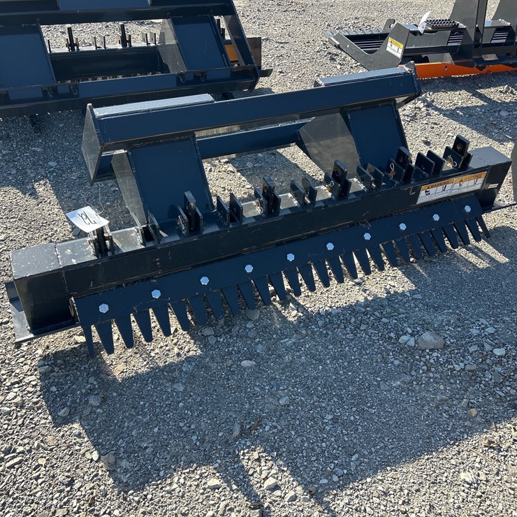 #72 • 6 SHANK SKID STEER RIPPER