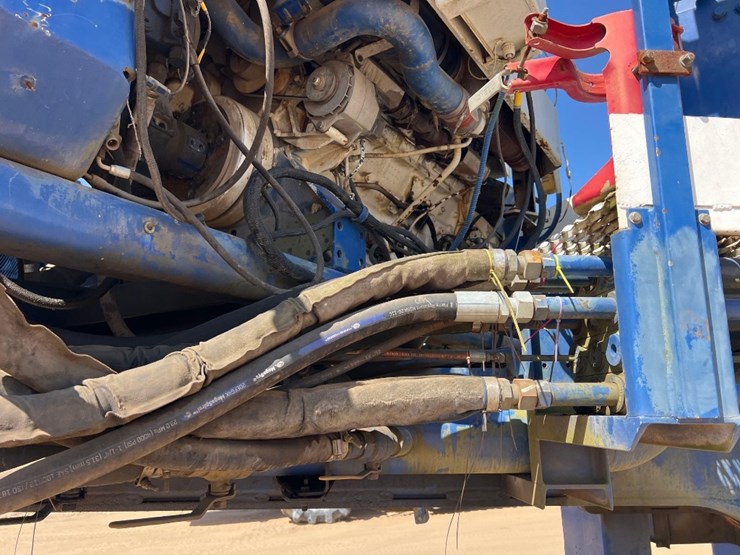 2008-peterson-5000h-whole-tree-chipper-image-13