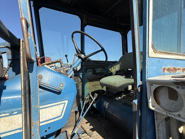 ford-7000-image-23