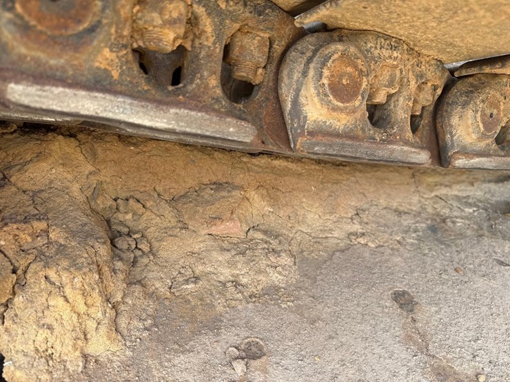 2014-caterpillar-324el-image-11